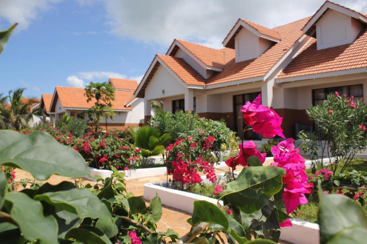 Azao Resort&Spa Pongwe Exterior foto