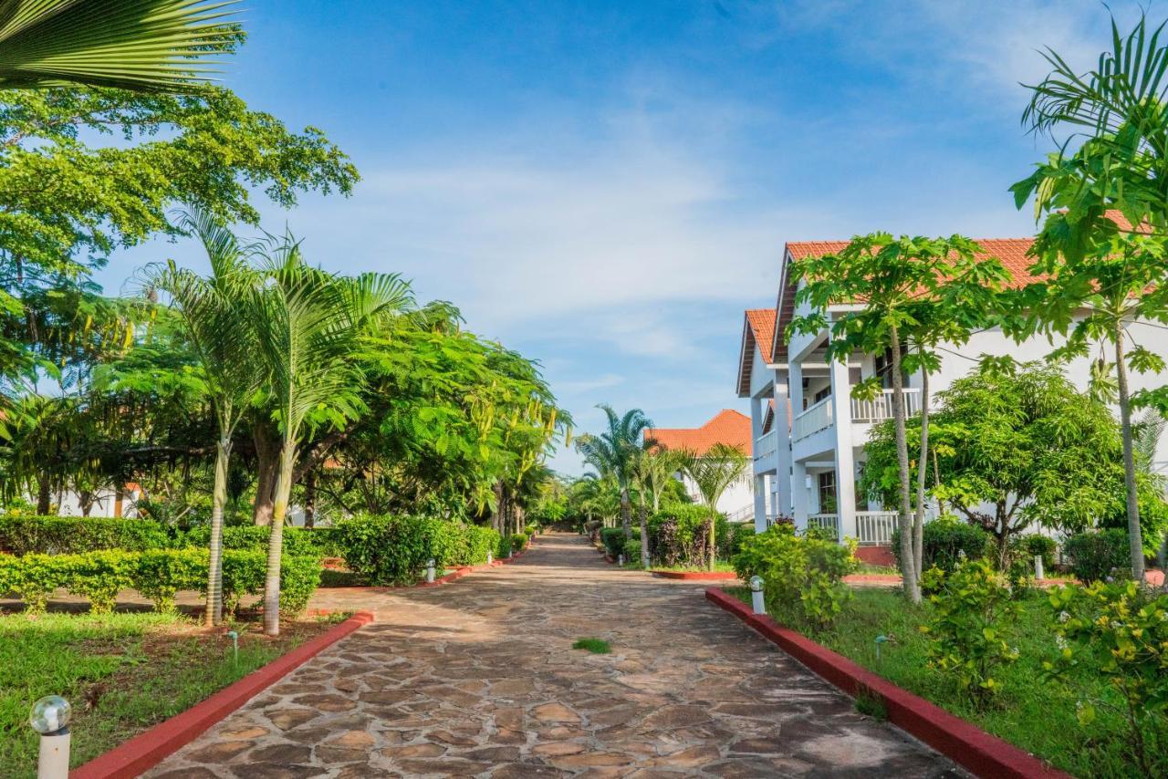 Azao Resort&Spa Pongwe Exterior foto